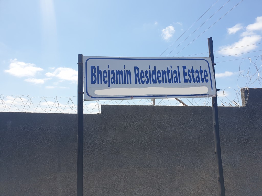 ZAR3,000 per month double room to rent in a Ngodini flatshare available ...