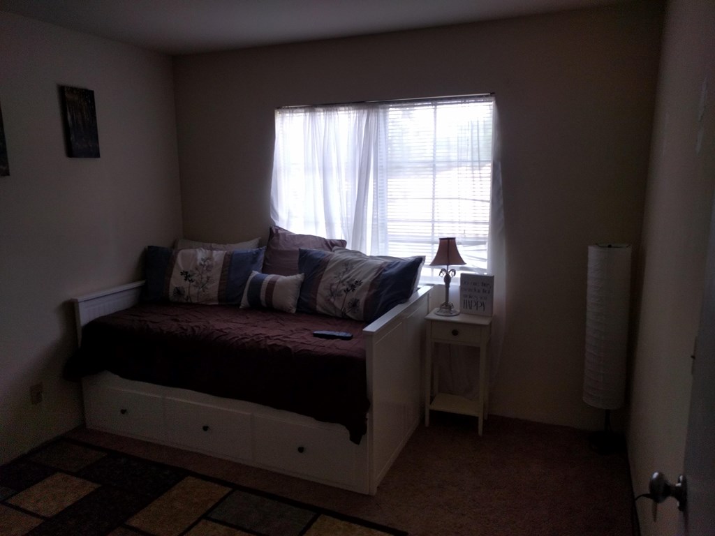 650 per month room to rent in Loma Linda available from September 1