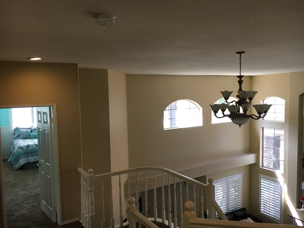 1,050 per month room to rent in Dove Canyon available from December 2