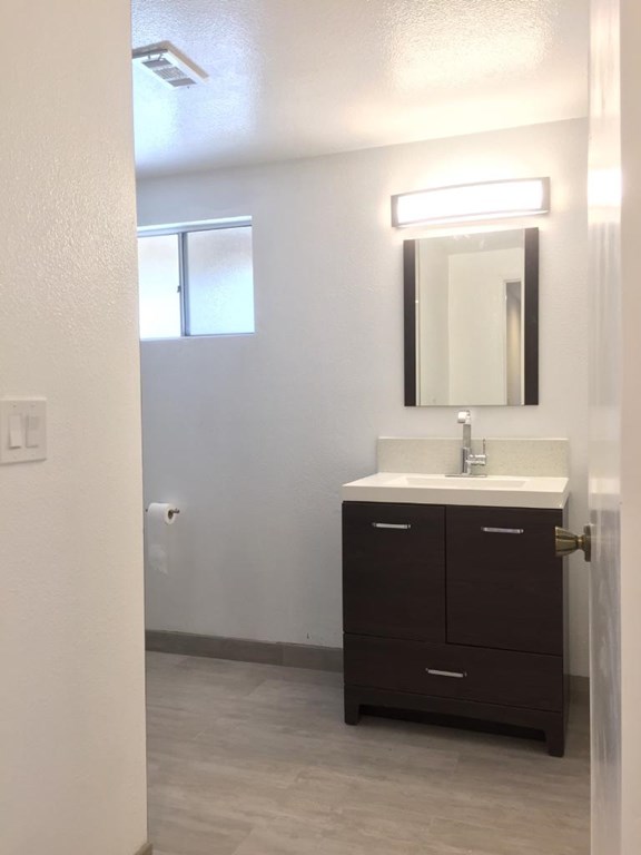 900 per month room to rent in Temple City available from November 24