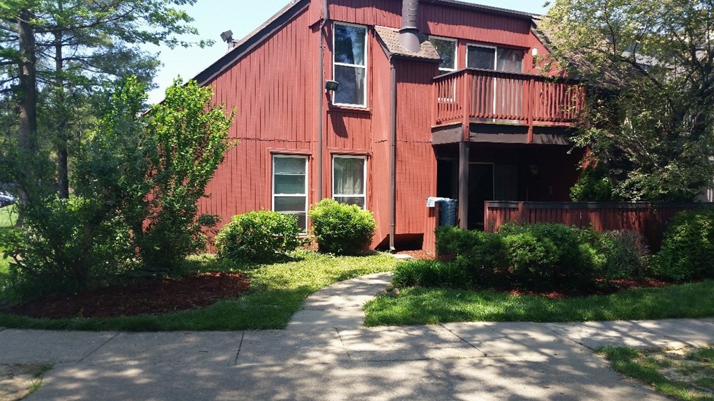 700 per month room to rent in Mount Vernon Woods available from