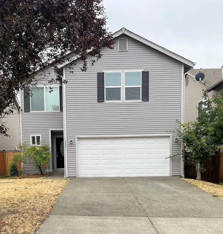 850 per month room to rent in Yelm available from October 15, 2024