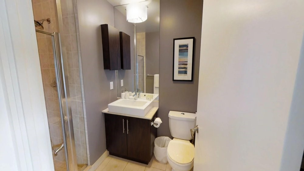 1,050 per month room to rent in Garden District available from March