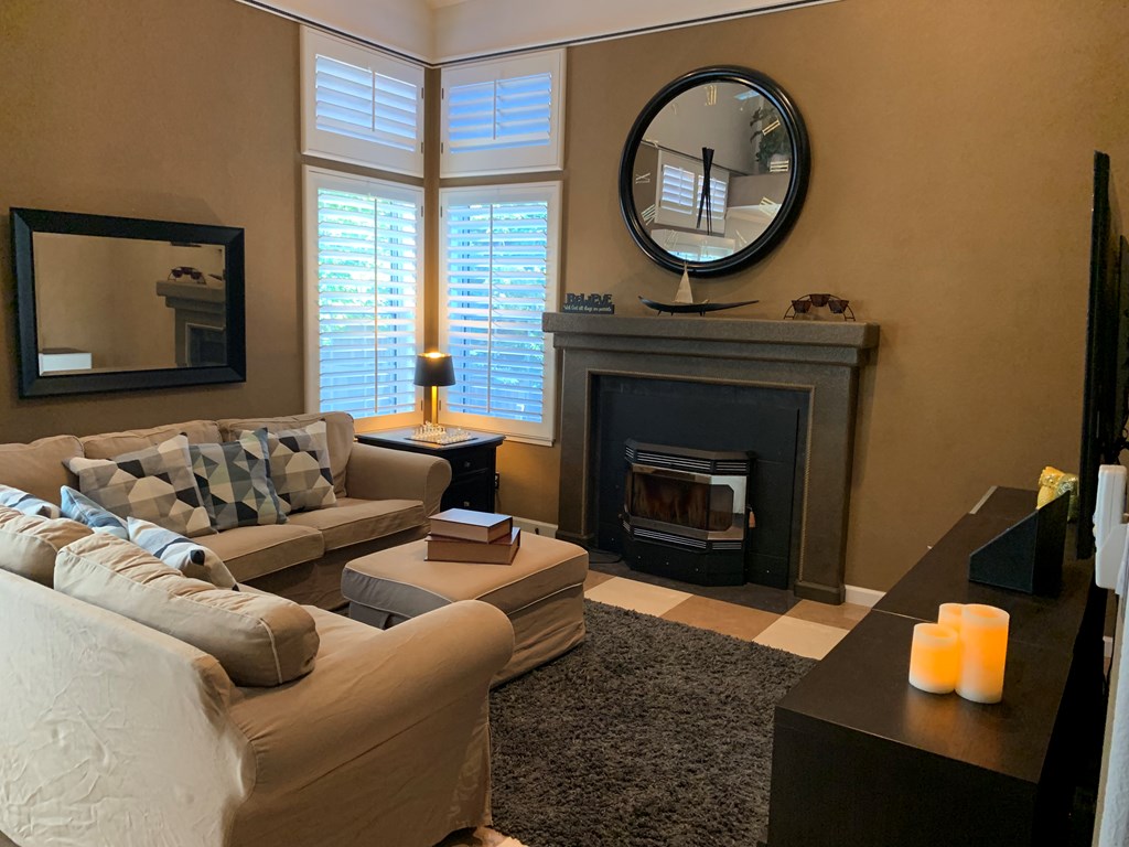 875 per month room to rent in Livermore available from January 15