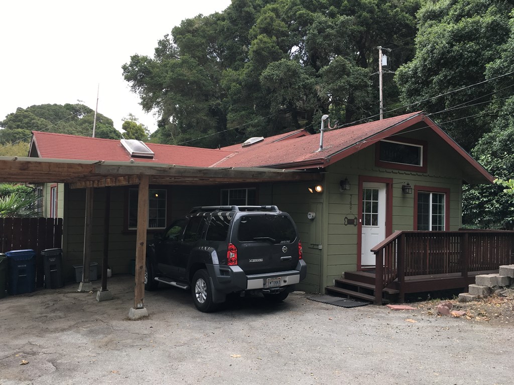 1,000 per month room to rent in Aptos available from September 4, 2017