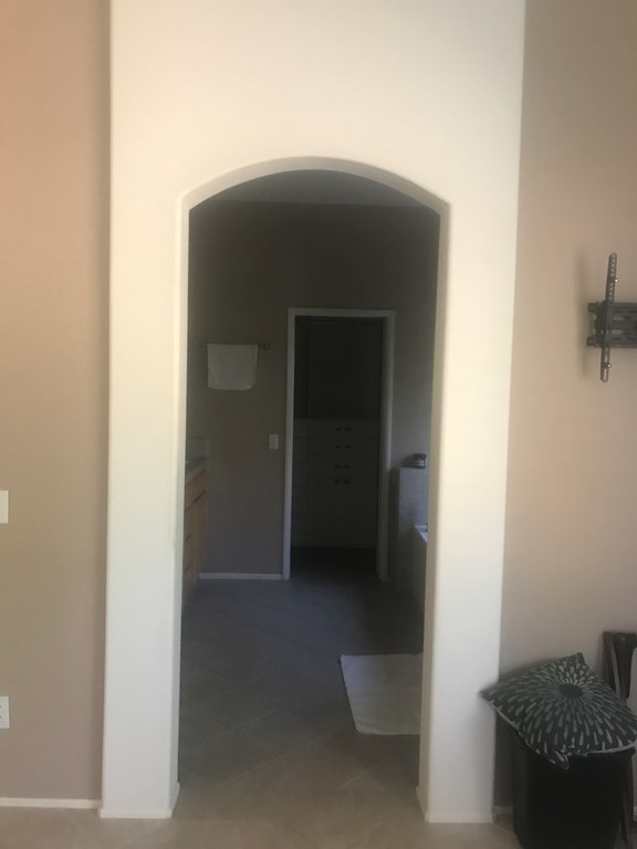 1,300 per month room to rent in Castaic available from September 18