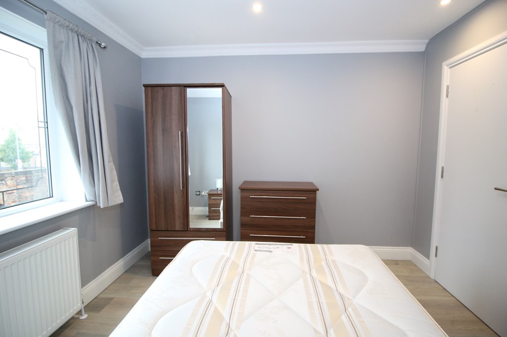 1 300 Per Month Double Room To Rent In A Clapham Junction