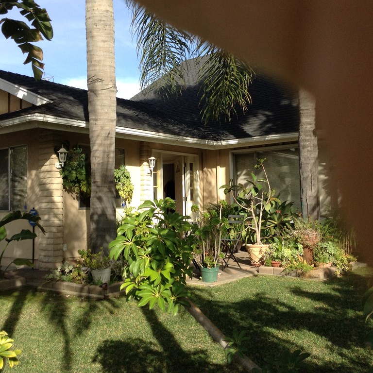 700 per month room to rent in Cerritos available from May 5, 2019