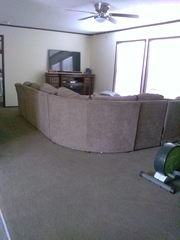 450 per month room to rent in Maple Grove Mobile Home Communities