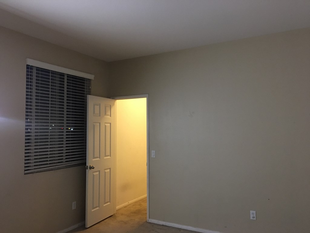 $600 per month room to rent in Palmdale available from September 10