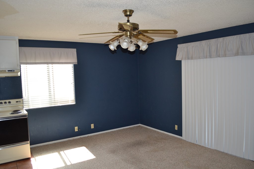 600 per month room to rent in Temecula available from September 27