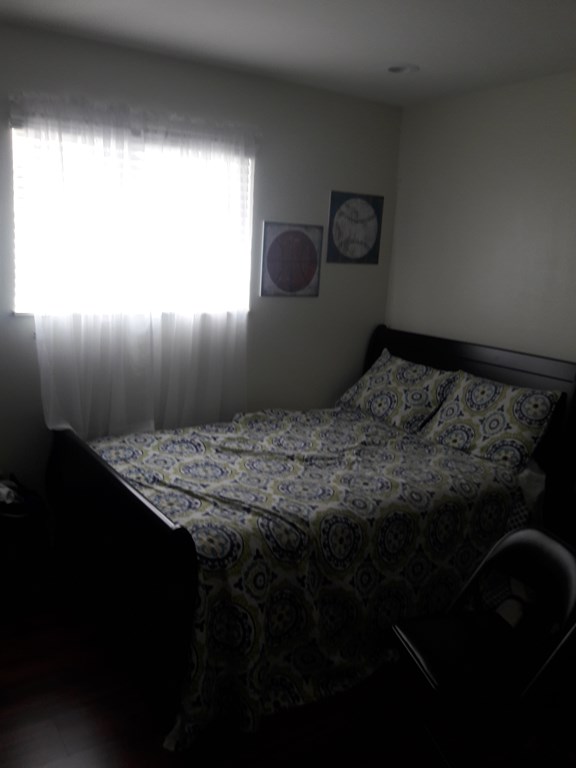 700 per month room to rent in Azusa available from October 28, 2017