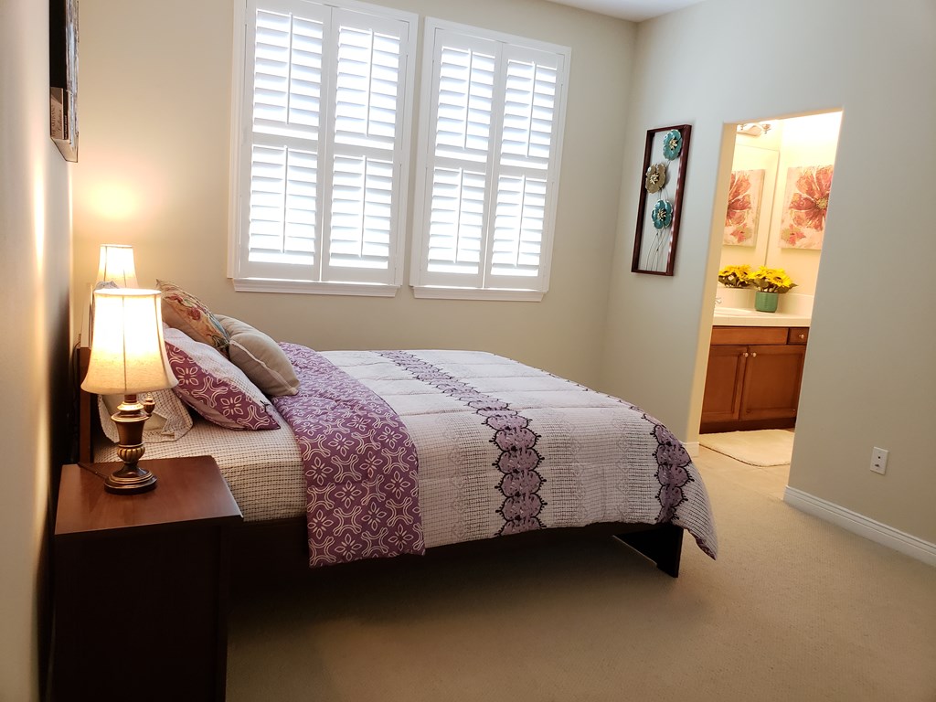 950 per month room to rent in Stevenson Ranch available from September 23, 2019 Kangaroom