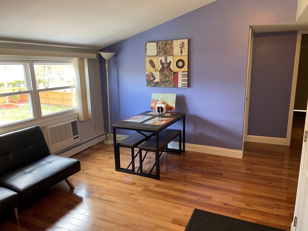 1,000 per month room to rent in Holbrook available from July 31, 2023