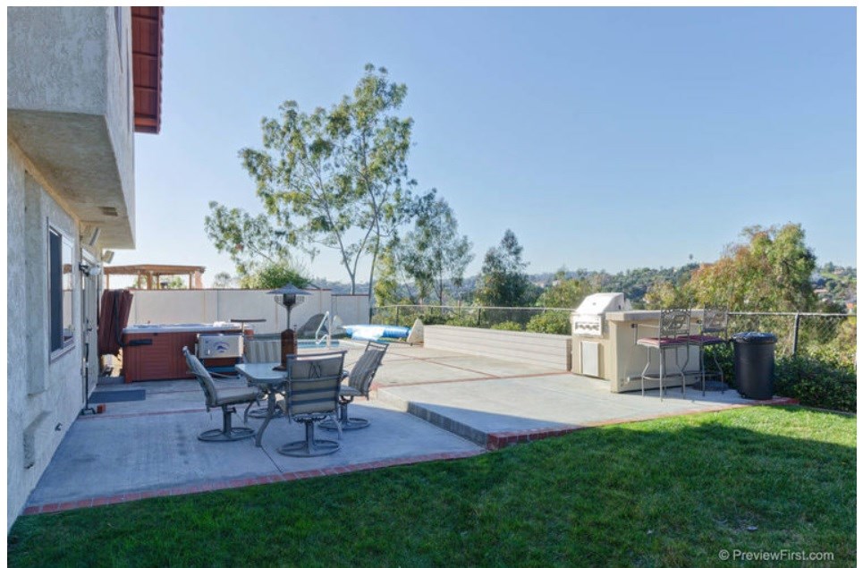 695 per month room to rent in Casa de Oro available from August 21