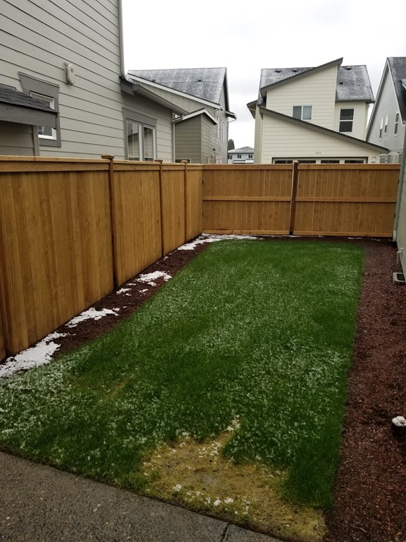 790 per month room to rent in Farmington available from March 22, 2020