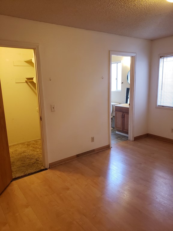 500 per month room to rent in San Jacinto available from March 15, 2020 Kangaroom
