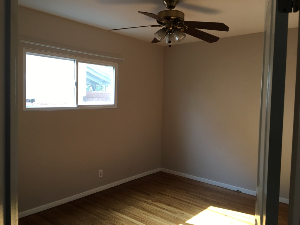 900 per month room to rent in Rosemead available from November 25