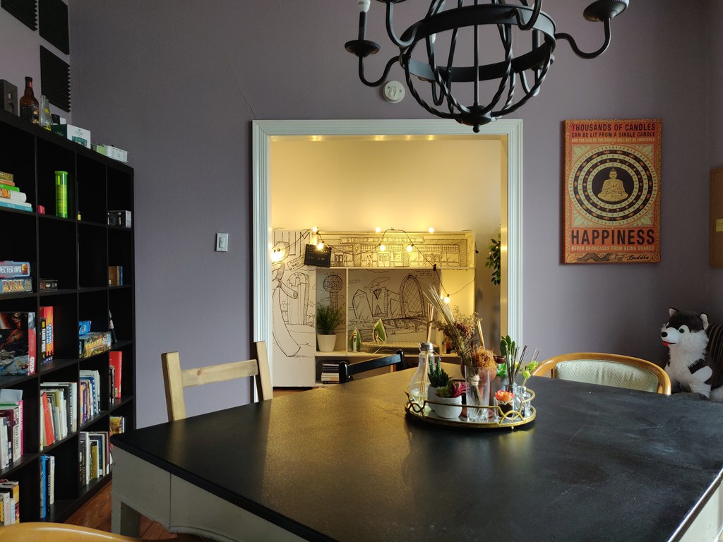 600 per month room to rent in Oak Cliff available from December 17