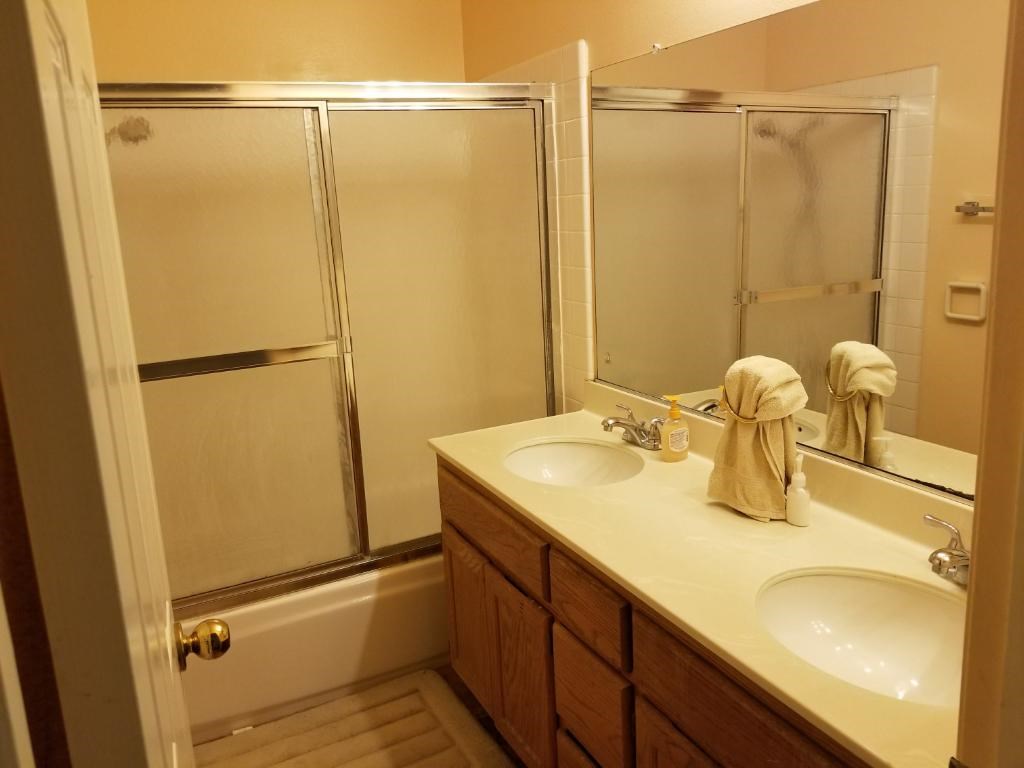 700 per month room to rent in Castaic available from September 24