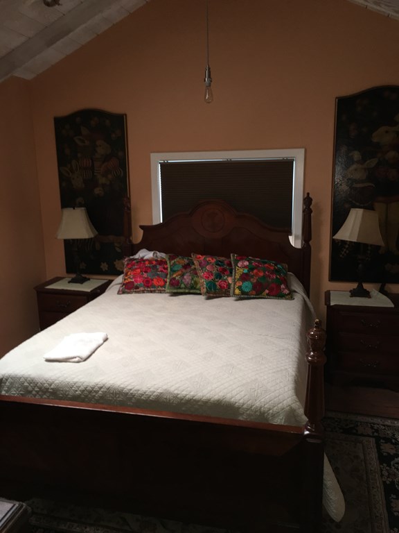 1,000 per month room to rent in Aptos available from September 4, 2017