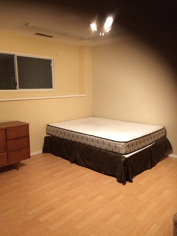 600 per month room to rent in Salmon Arm available from September 16