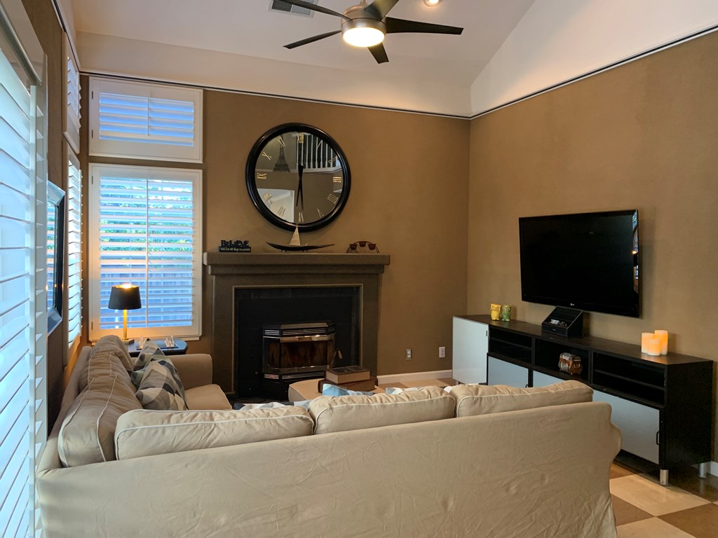 875 per month room to rent in Livermore available from January 15