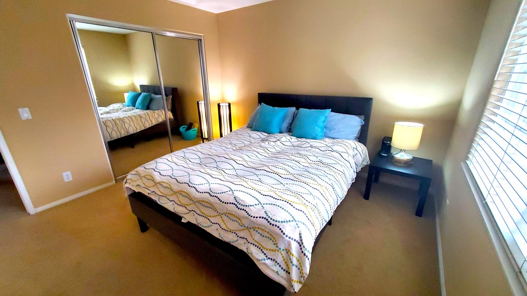 850 per month room to rent in Aliso Viejo available from April 25