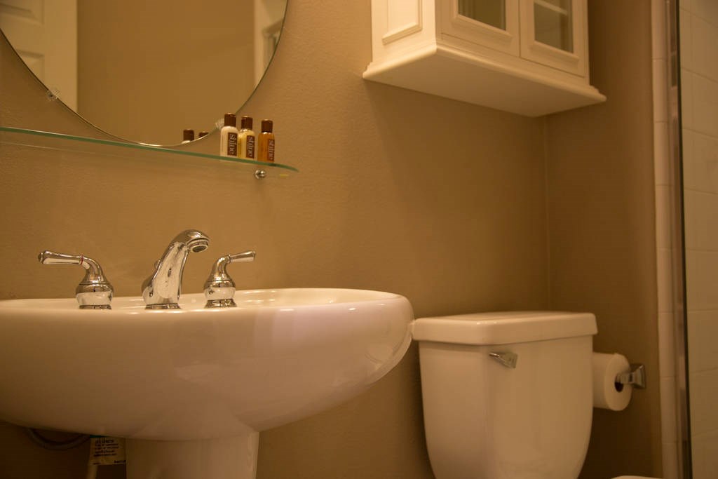 650 per month room to rent in Chino Hills available from February 1