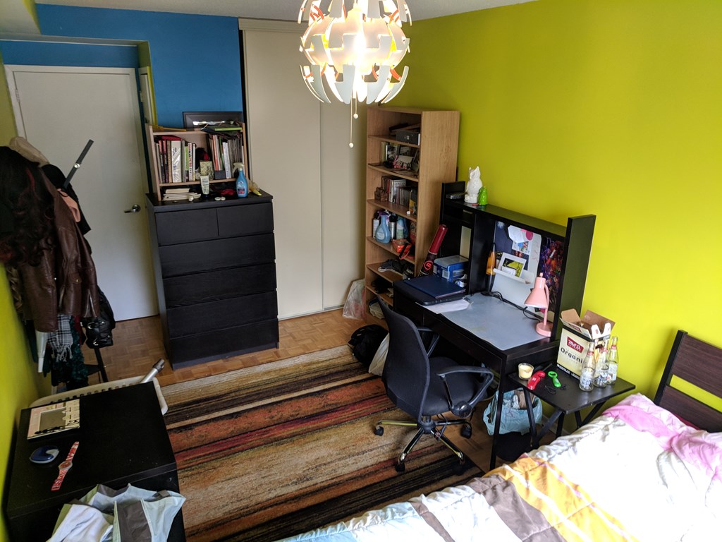 900 per month room to rent in Ryerson University available from May 31, 2018 Kangaroom