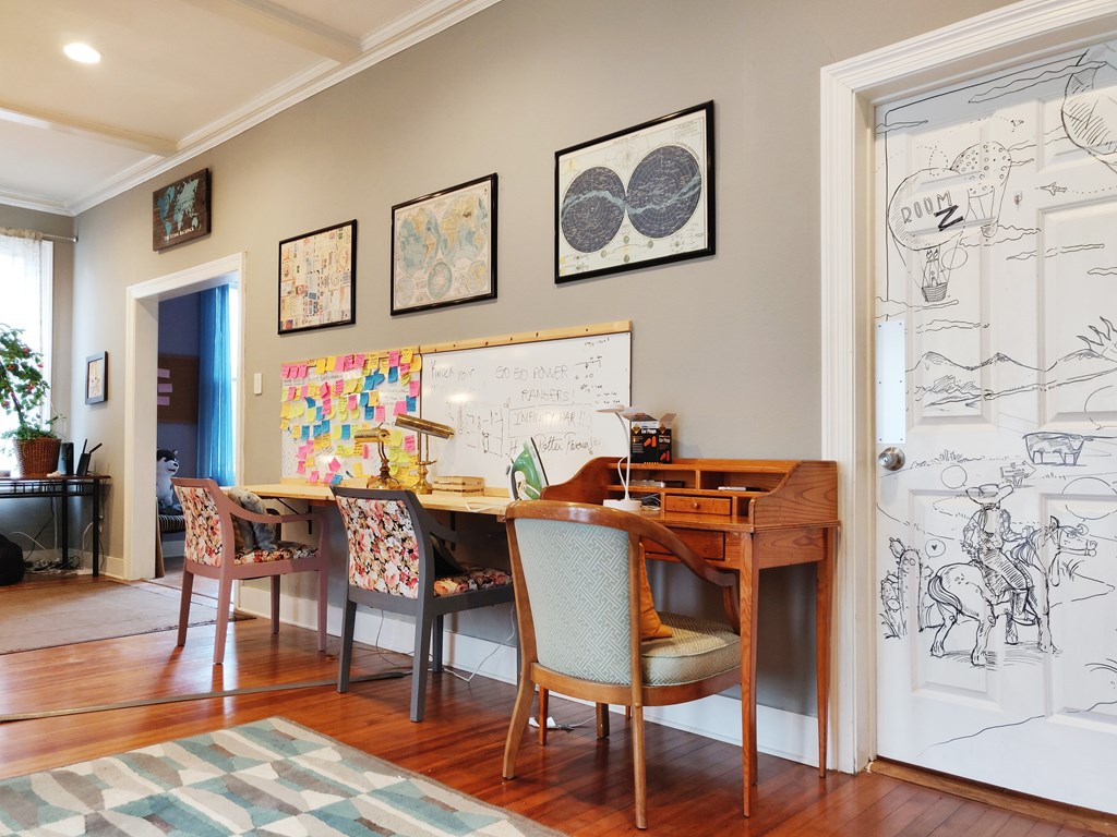 600 per month room to rent in Oak Cliff available from December 17