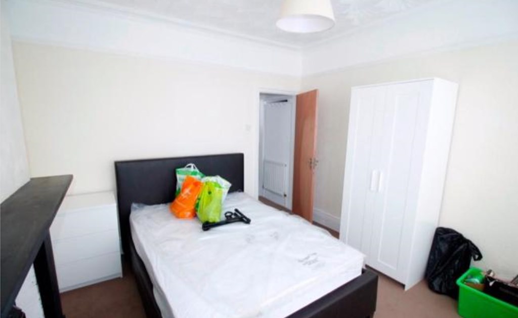 380 Per Month Double Room To Rent In A Sheffield Flatshare