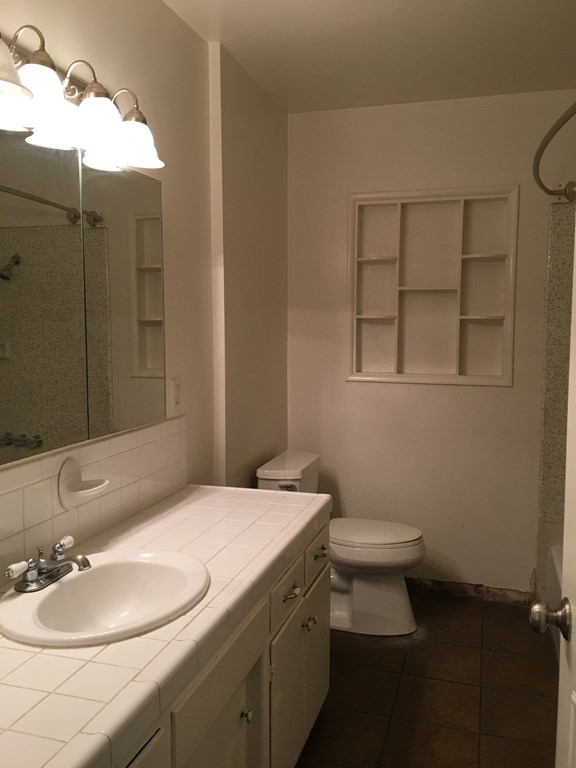900 per month room to rent in Rosemead available from November 25