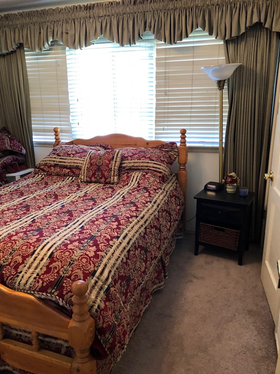 600 per month room to rent in Downey available from January 24, 2019