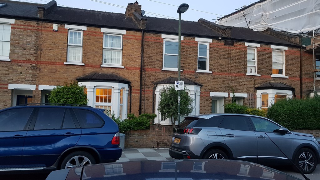 £475 per month double room to rent in a Twickenham flatshare available