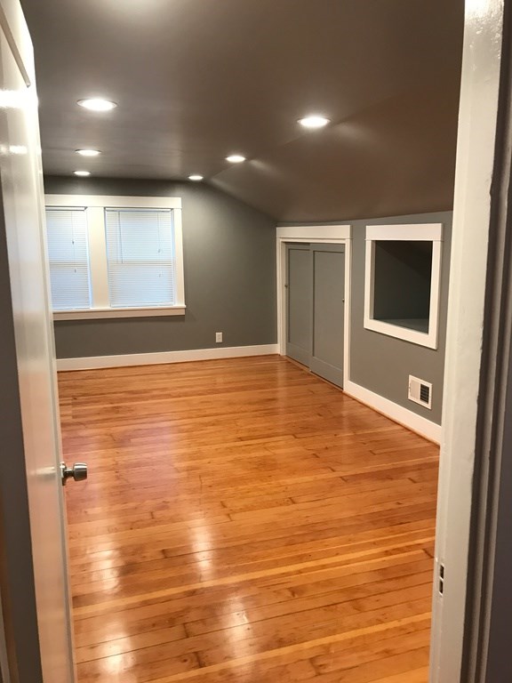 1 000 Per Month Room To Rent In Portland Available From May