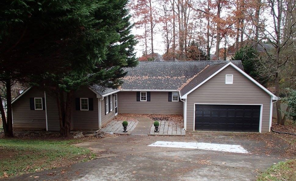 800 per month room to rent in Bells Ferry Place available from March