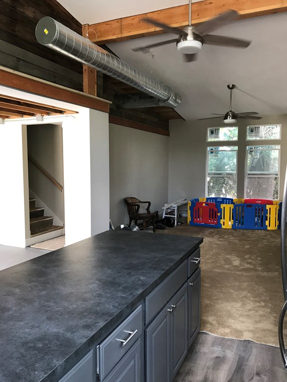 850 per month room to rent in Oregon City available from April 1, 2023